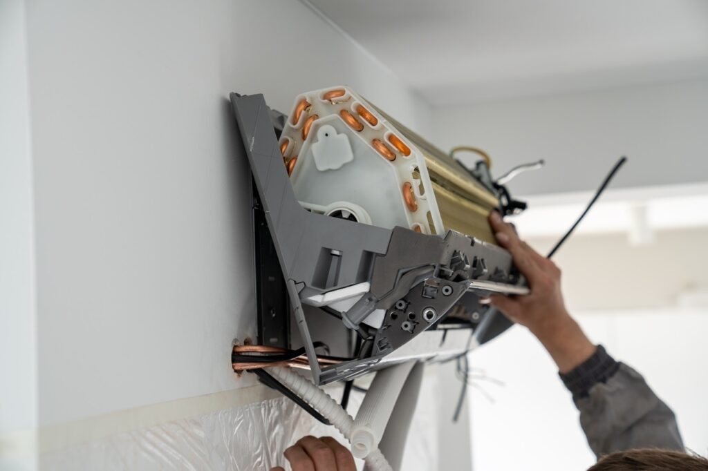 Why Air Conditioner Maintenance Should Not Be Ignored 7 AC maintenance